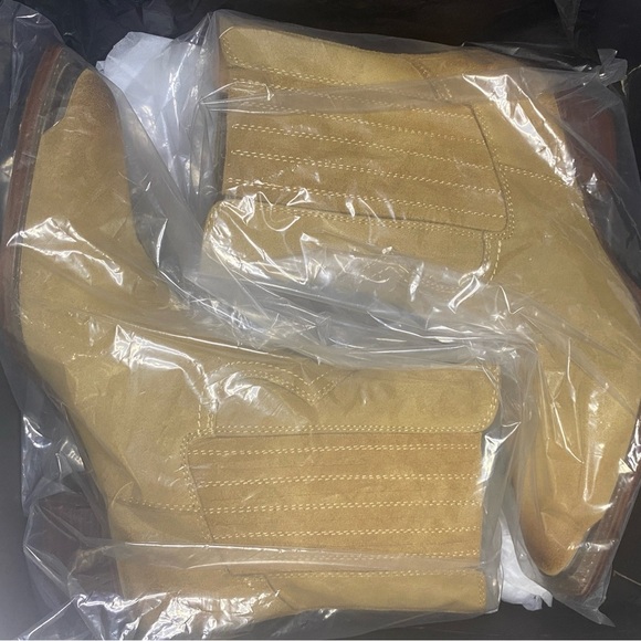 NIB CELINE TRIOMPHE CRUISER BOOTS CHELSEA BOOT IN SUEDE CALFSKIN - SIZE 41 - Picture 7 of 16